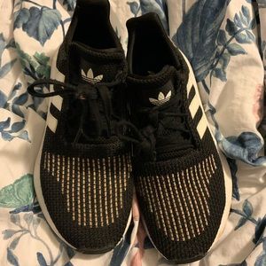 Adidas swift run